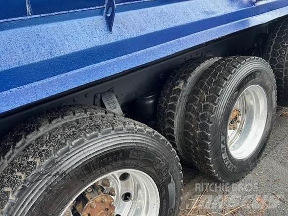 Peterbilt 567 Sklápače