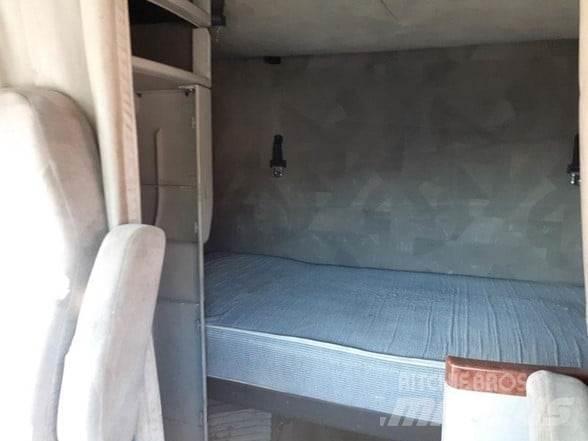 Volvo VNL64T670 Ťahače