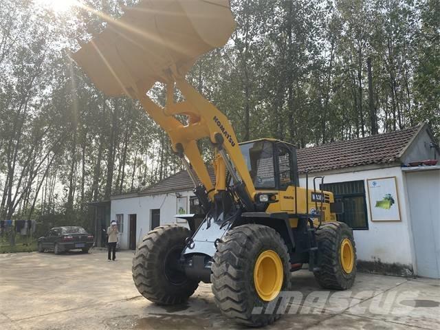 Komatsu WA380 Kolesové nakladače