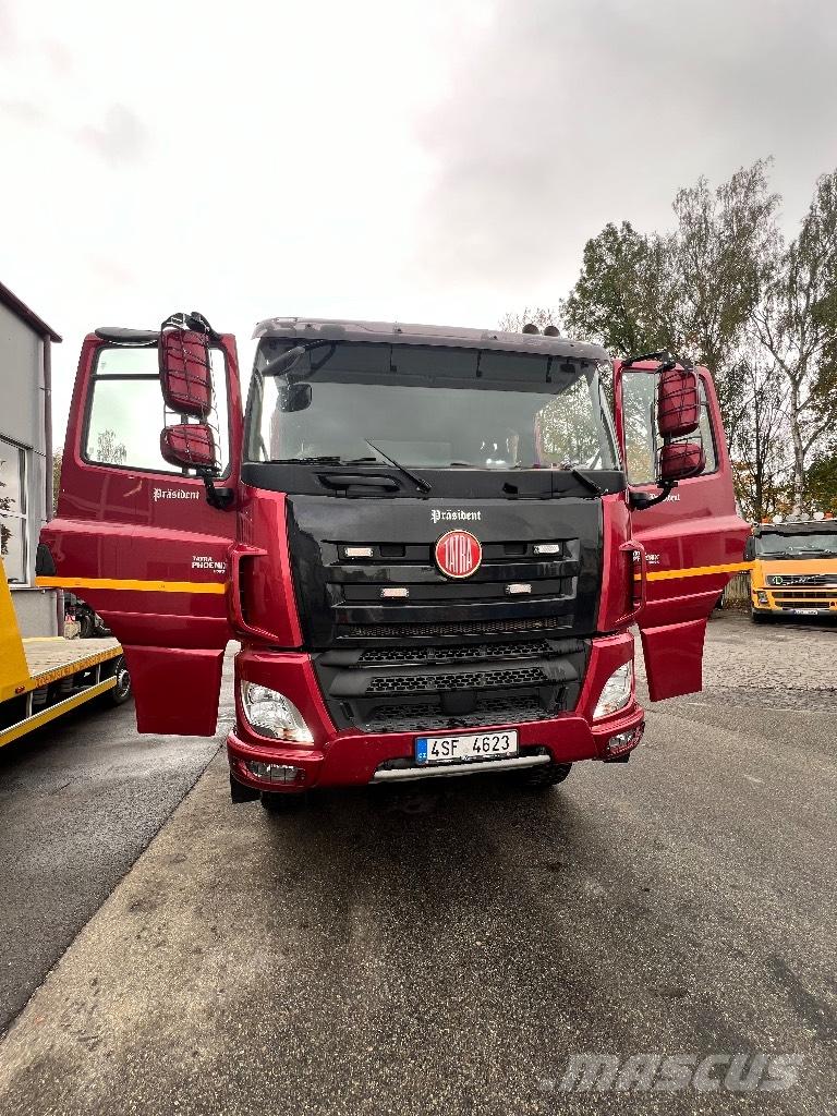 Tatra T158 Plošinové nákladné automobily/nákladné automobily so sklápacími bočnicami