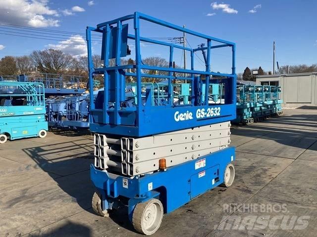 Genie GS 2632 Nožnicové zdvíhacie plošiny