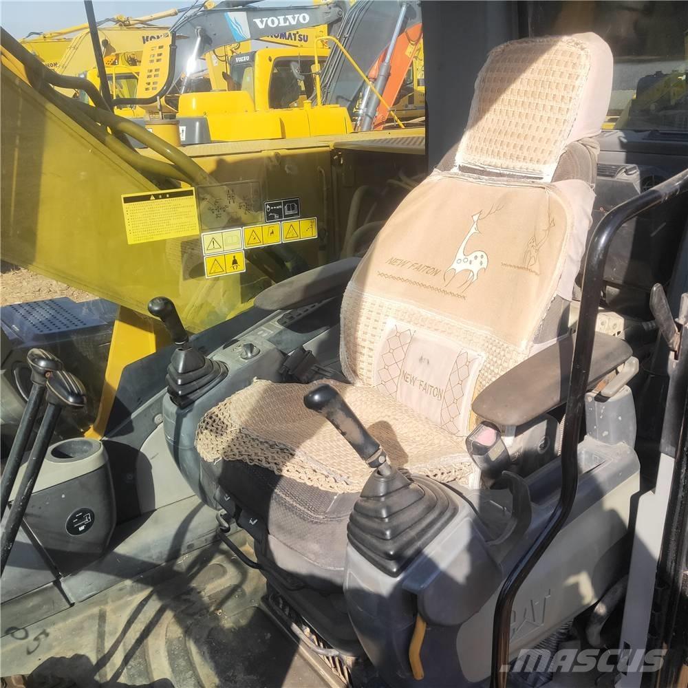CAT 315D2 Pásové rýpadlá