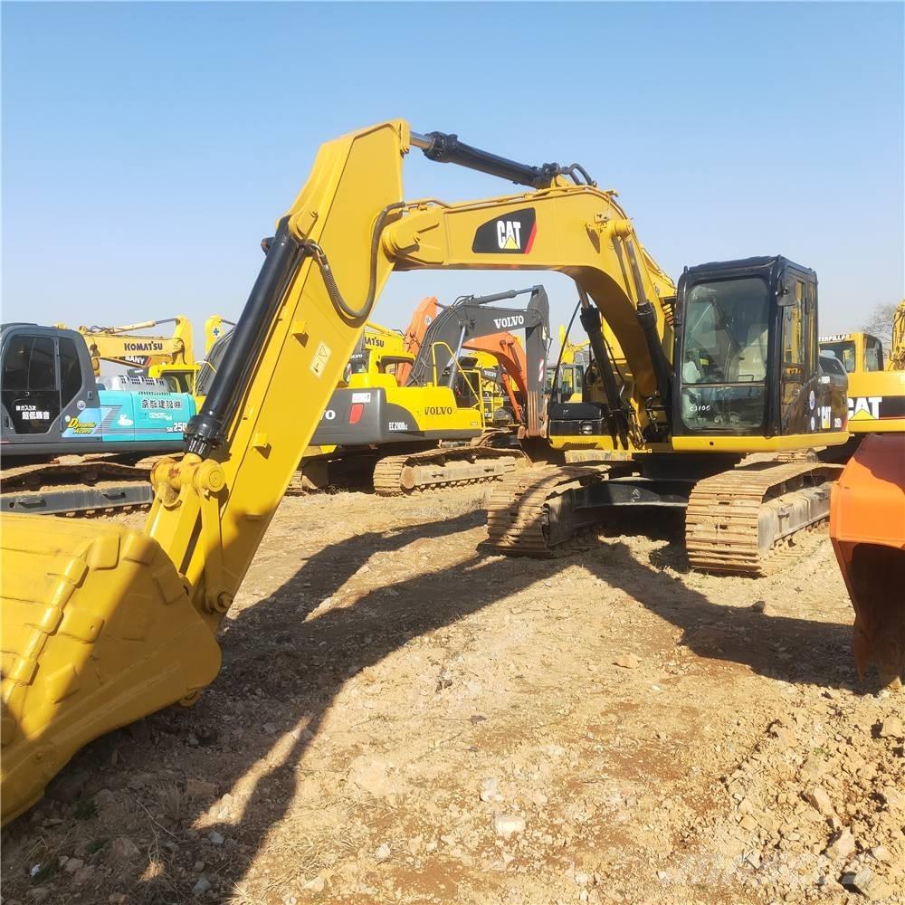 CAT 315D2 Pásové rýpadlá