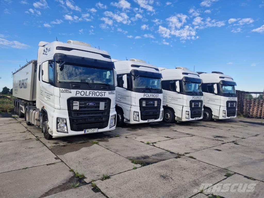 Ford F-Max Nákladné vozidlá s bočnou zhrnovacou plachtou