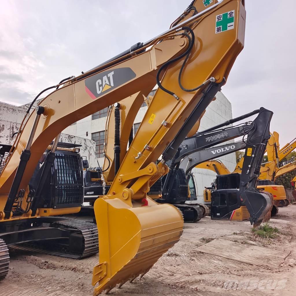 CAT 324 D2L Pásové rýpadlá