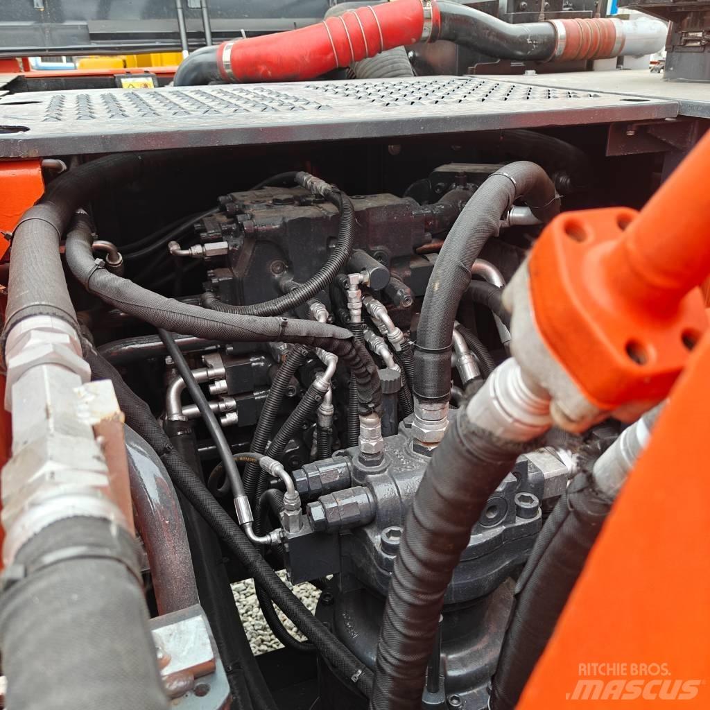 Doosan DX225LC-9C Pásové rýpadlá