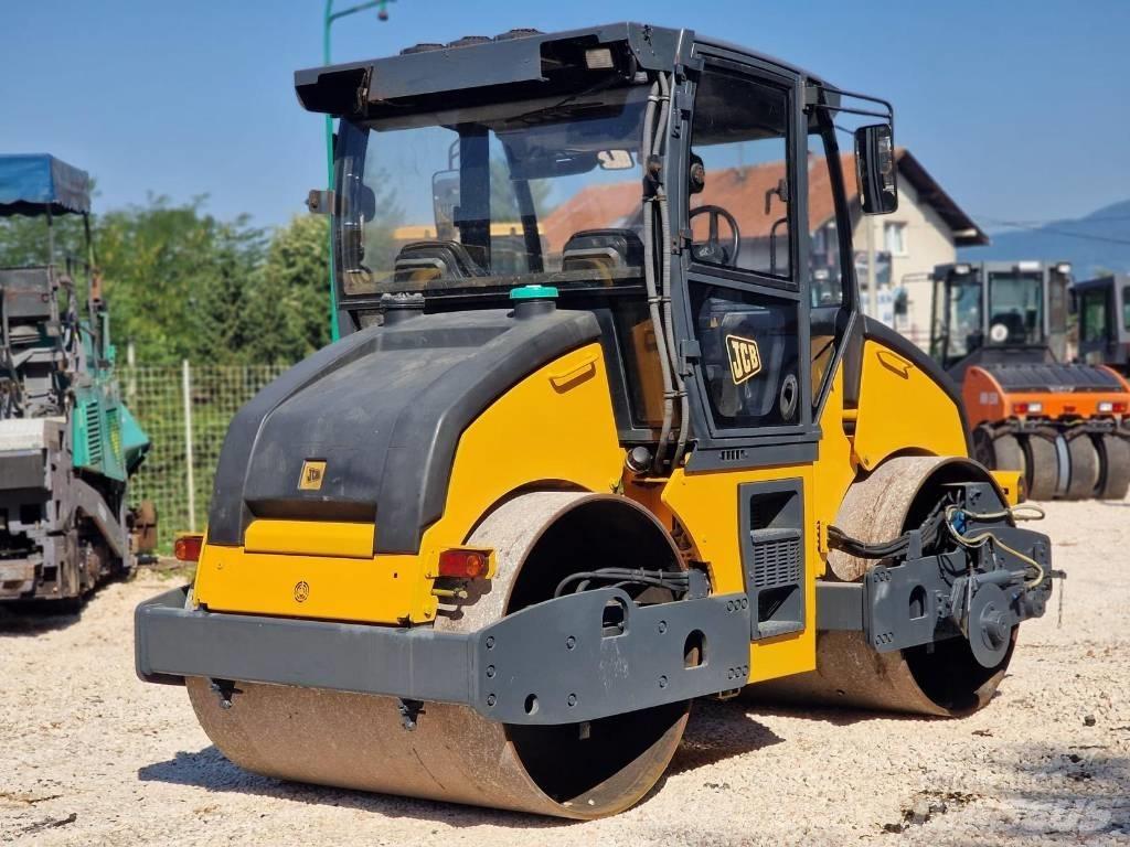 JCB Vibromax VMT 860 Tandemové valce