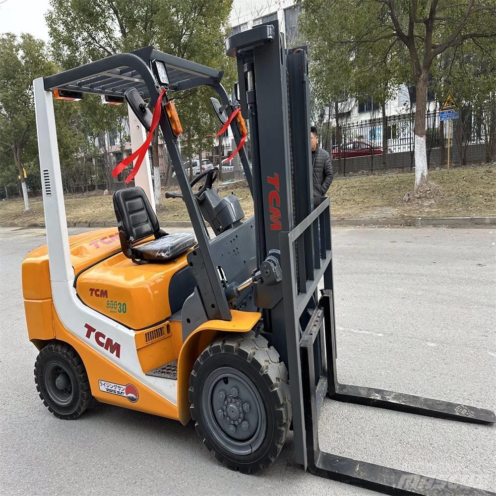 TCM FD30ZT Dieselové vozíky