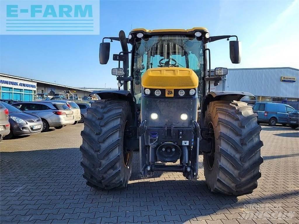 JCB 4220 fastrac Traktory
