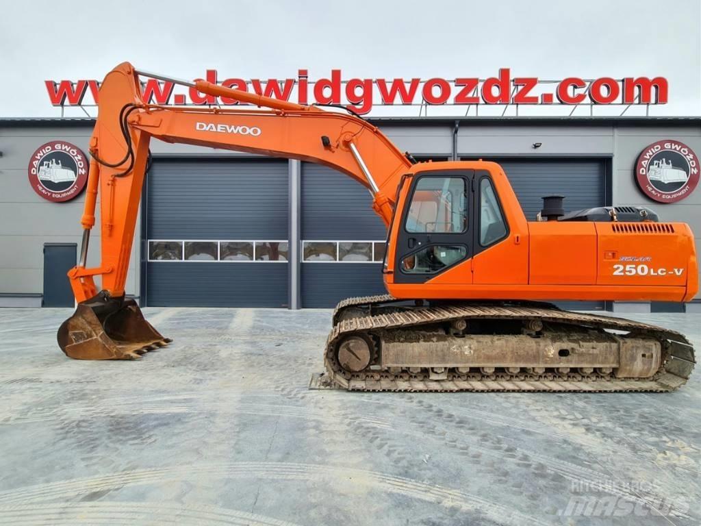 Daewoo SL 250LC-V Pásové rýpadlá