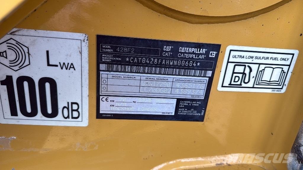 CAT 428 F Rýpadlo-nakladače