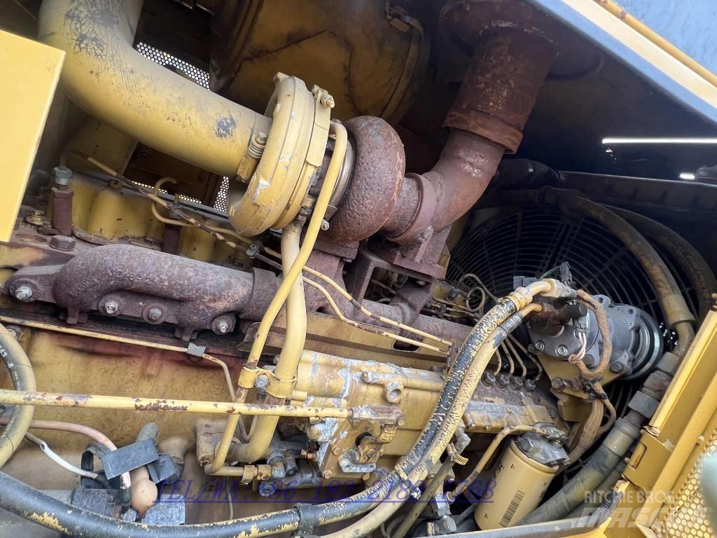 CAT D6G Pásové dozéry