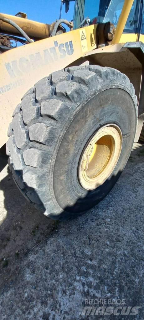 Komatsu WA 470-6 Kolesové nakladače