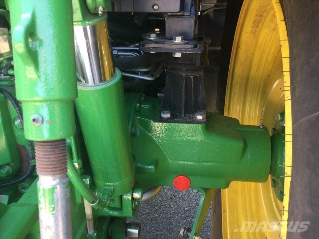 John Deere 6150R Traktory