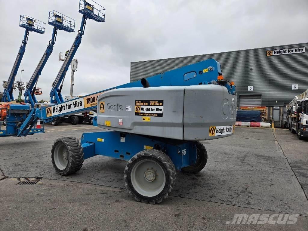 Genie S 65 Teleskopické plošiny
