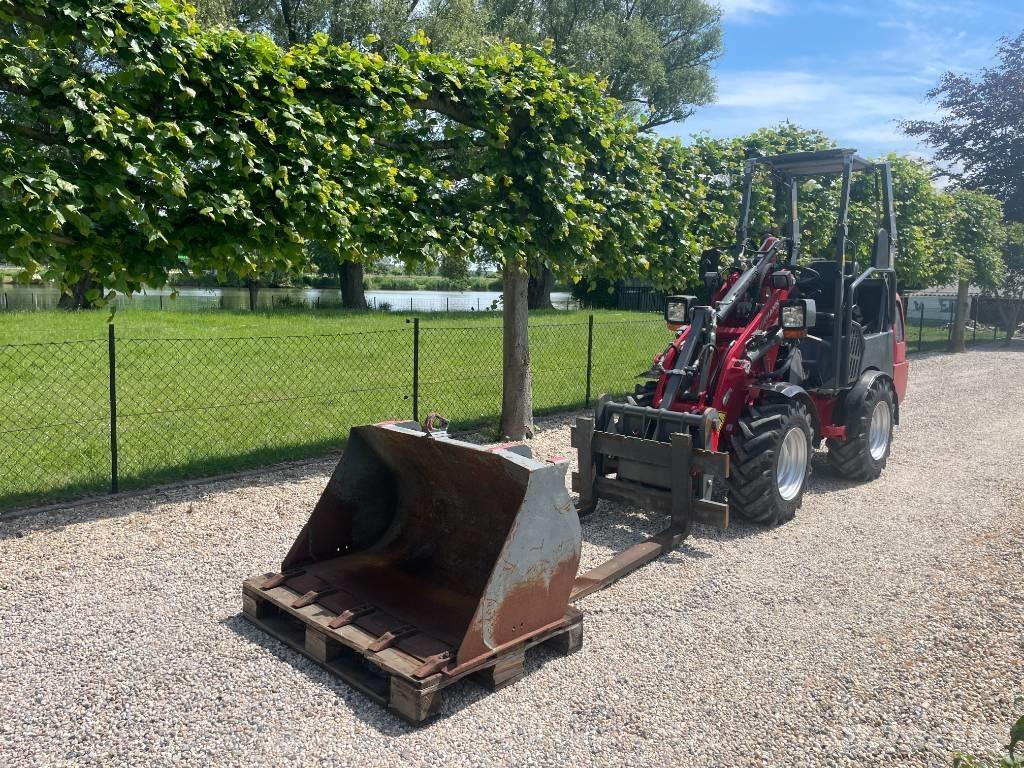 Weidemann 1260 Kolesové nakladače