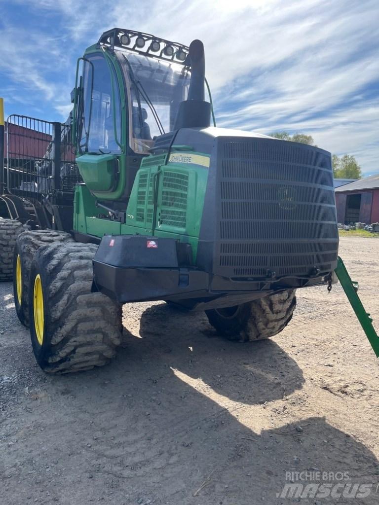 John Deere 1510G Lesné traktory
