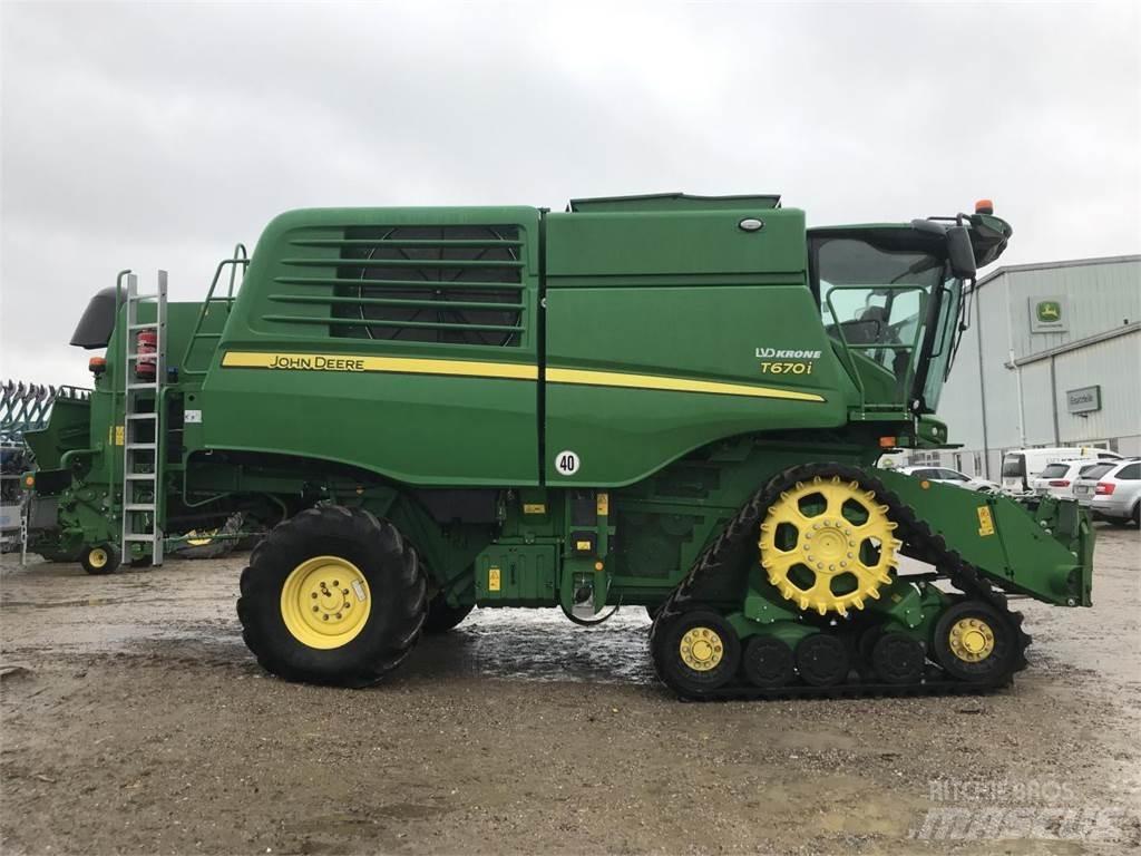 John Deere T670 Kombinované zberacie stroje