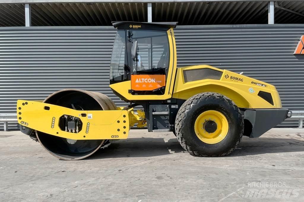 Bomag BW 213 D-5 Ťahačové valce
