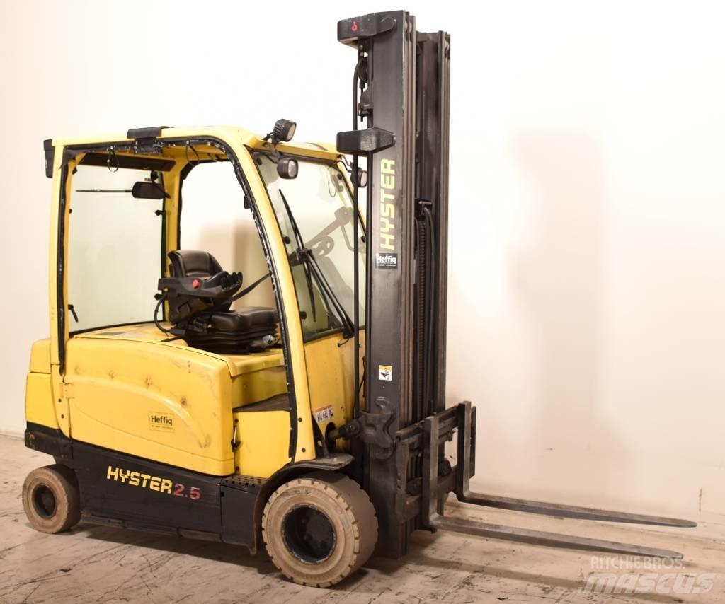 Hyster J2.5XN Akumulátorové vozíky