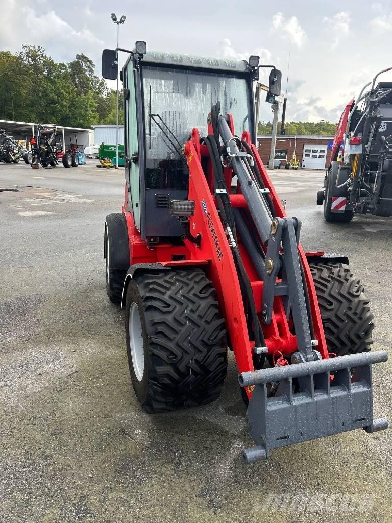 Flexitrac 1248 Cab Viacúčelové nakladače