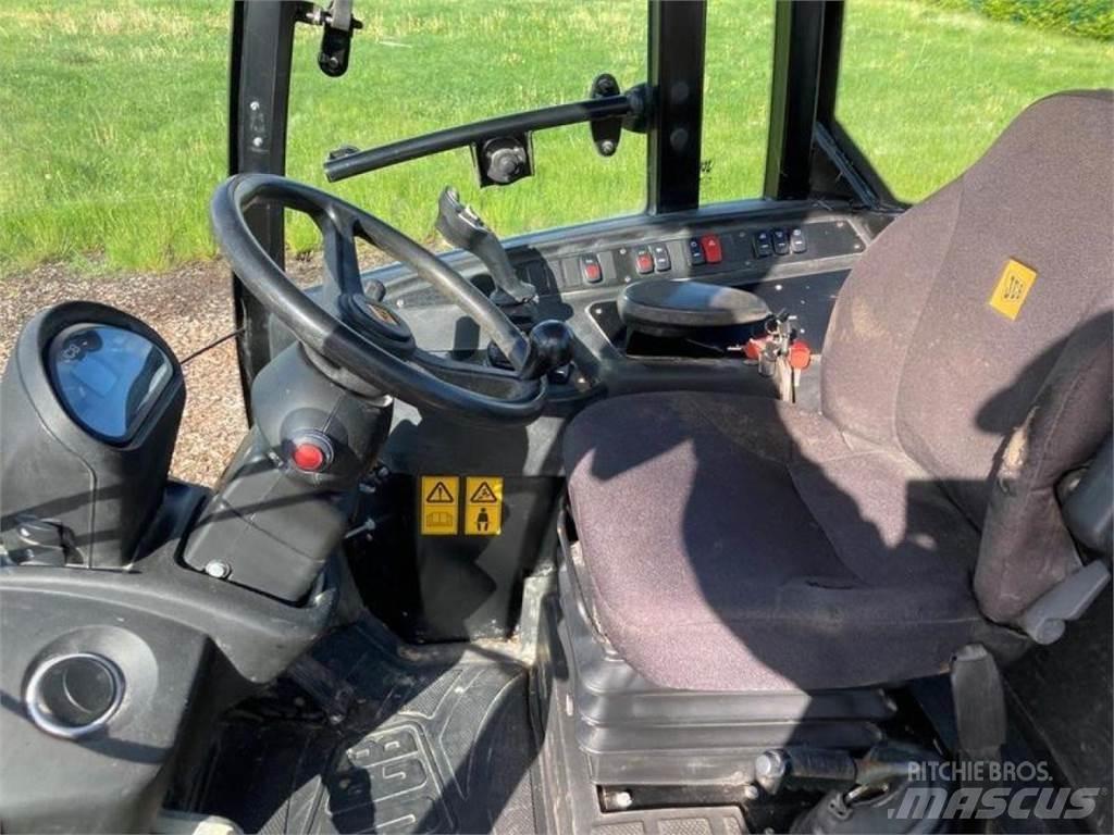 JCB 409 Kolesové nakladače