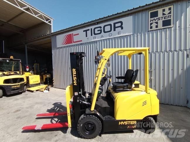 Hyster J2.5UT Akumulátorové vozíky