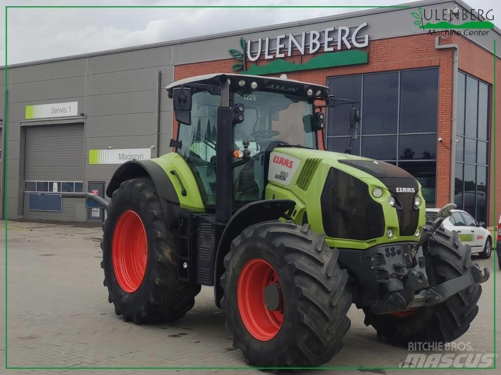 CLAAS Axion 850 Traktory