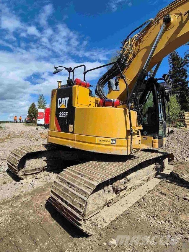 CAT 325FLCR Pásové rýpadlá