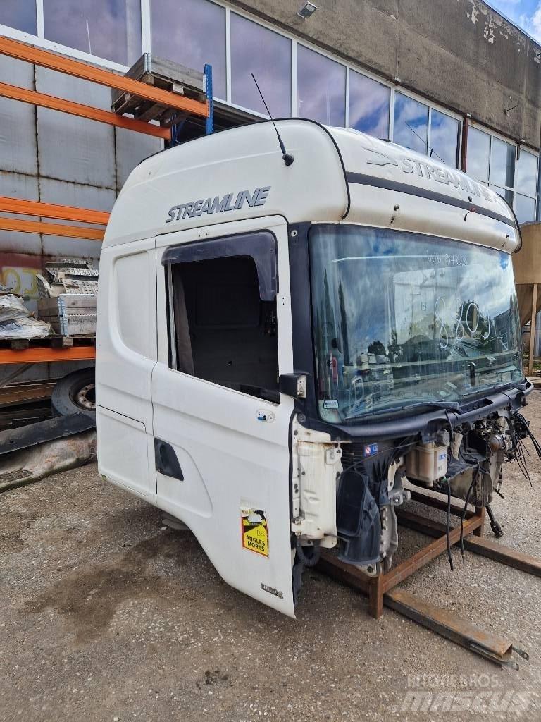 Scania CR19-2301689 Kabíny a interiér