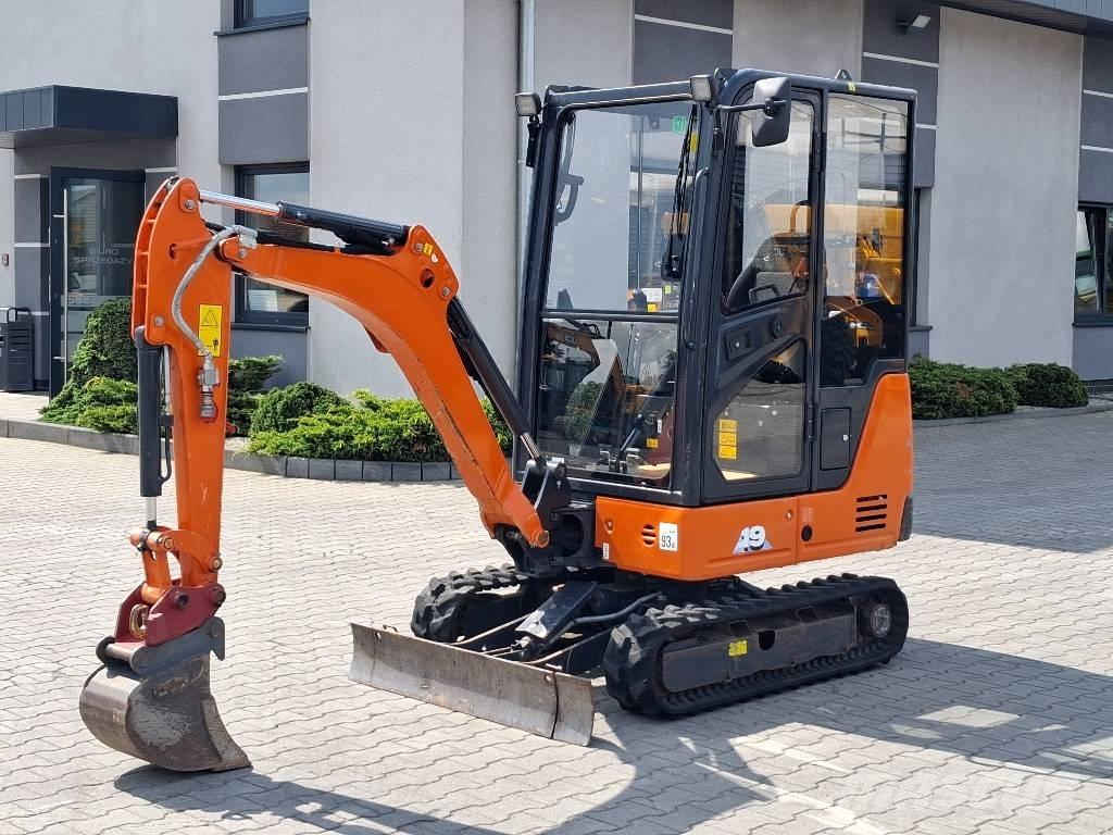 Hitachi ZX 19-6 Mini rýpadlá < 7t