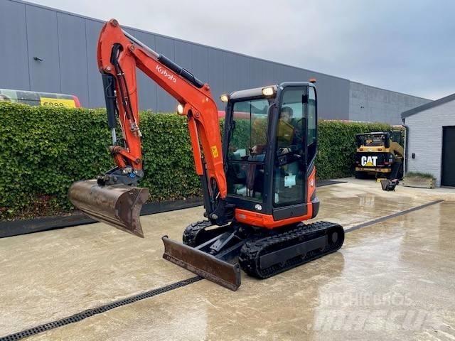 Kubota U 27-4 Mini rýpadlá < 7t
