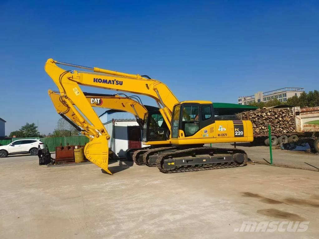 Komatsu PC 220 Pásové rýpadlá