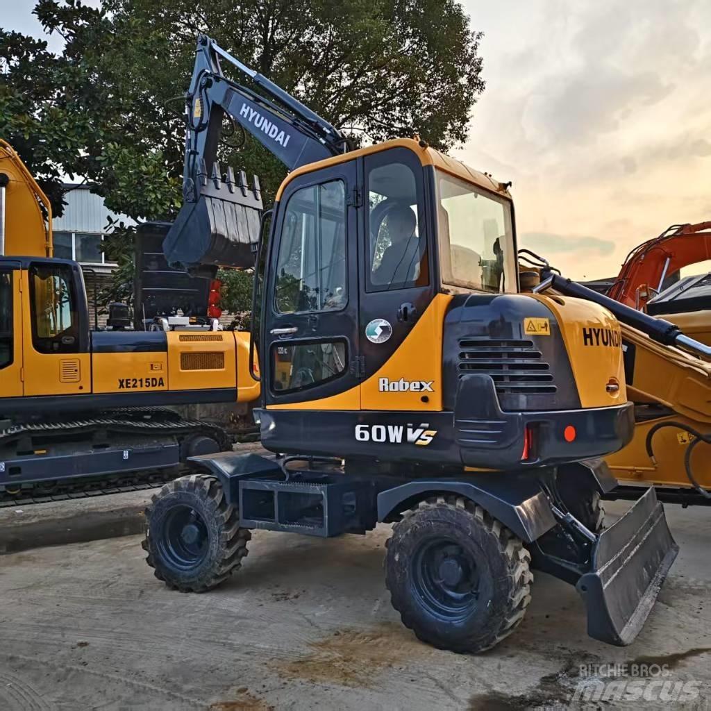 Hyundai 60 W Kolesové rýpadlá