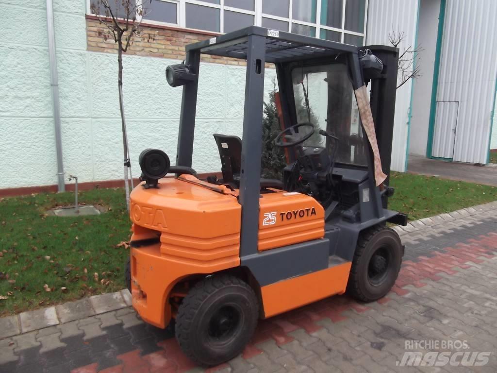 Toyota 5 FD 20 Dieselové vozíky