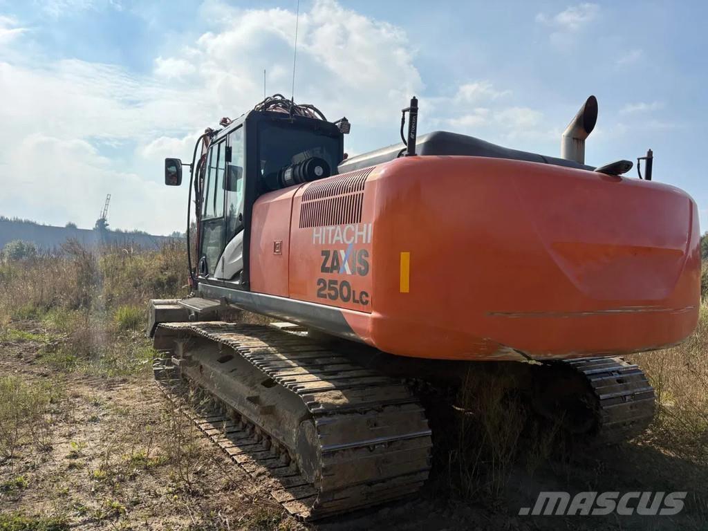 Hitachi ZX250LC-5B Pásové rýpadlá