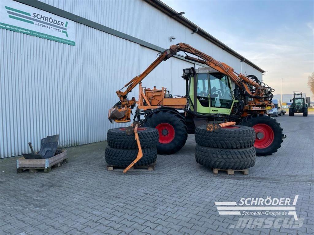 Fendt XYLON 524 Traktory