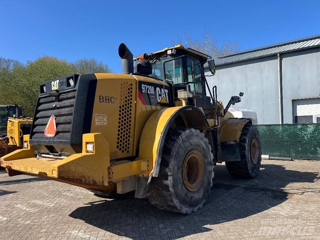 CAT 972M  - 972 M XE Kolesové nakladače