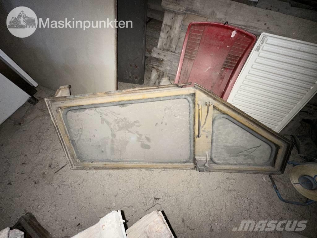 Hymas Traktorgrävare Rýpadlo-nakladače