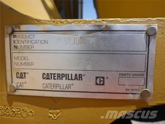 CAT 966 F Kolesové nakladače