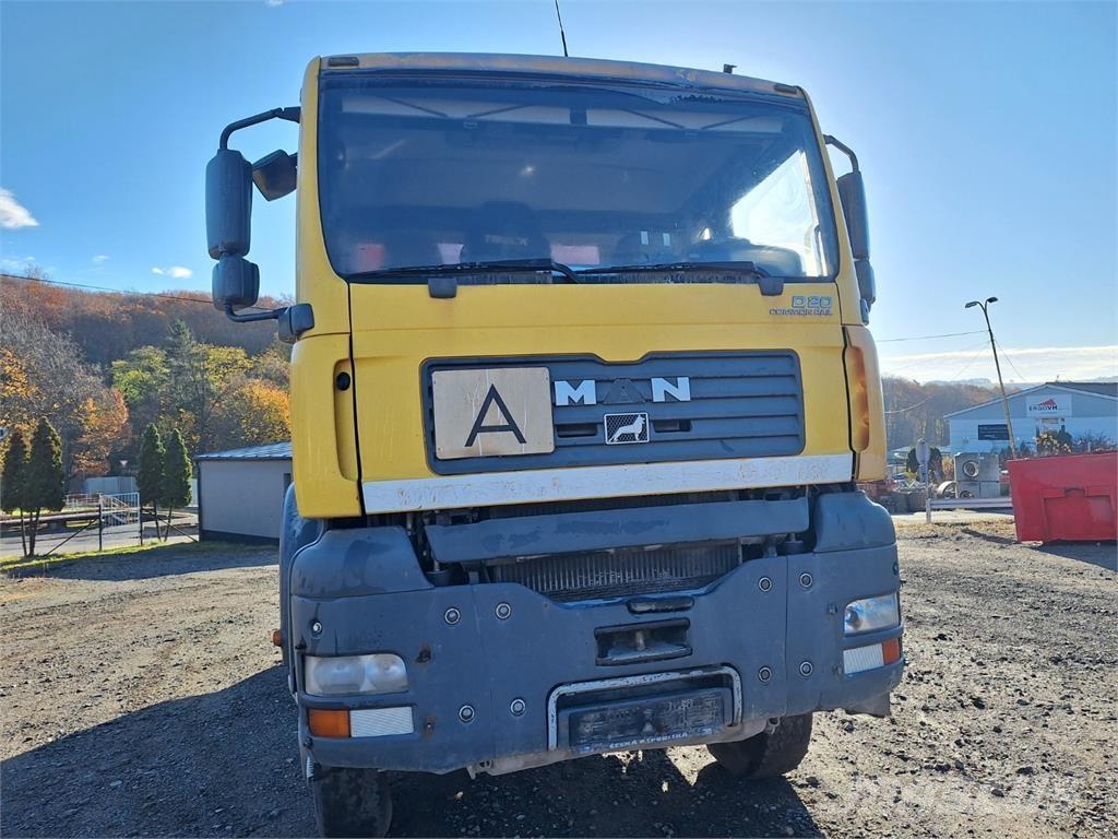 MAN TGA 33.430 6X6 Sklápače