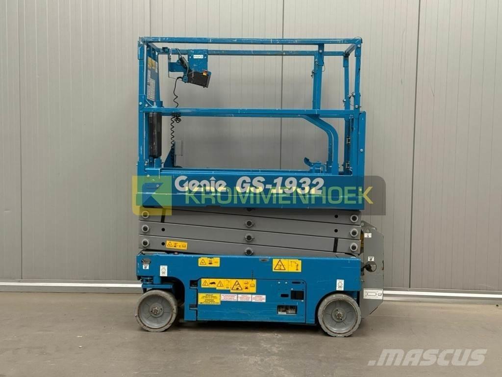 Genie GS 1932 Nožnicové zdvíhacie plošiny