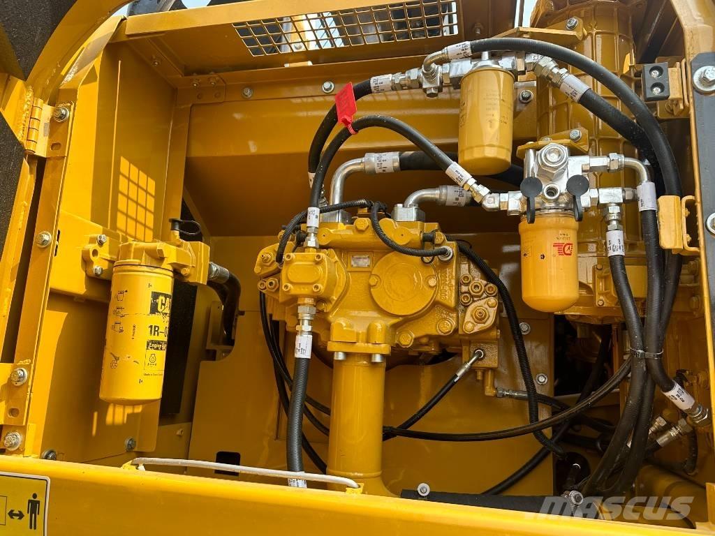 CAT 329D2 Pásové rýpadlá
