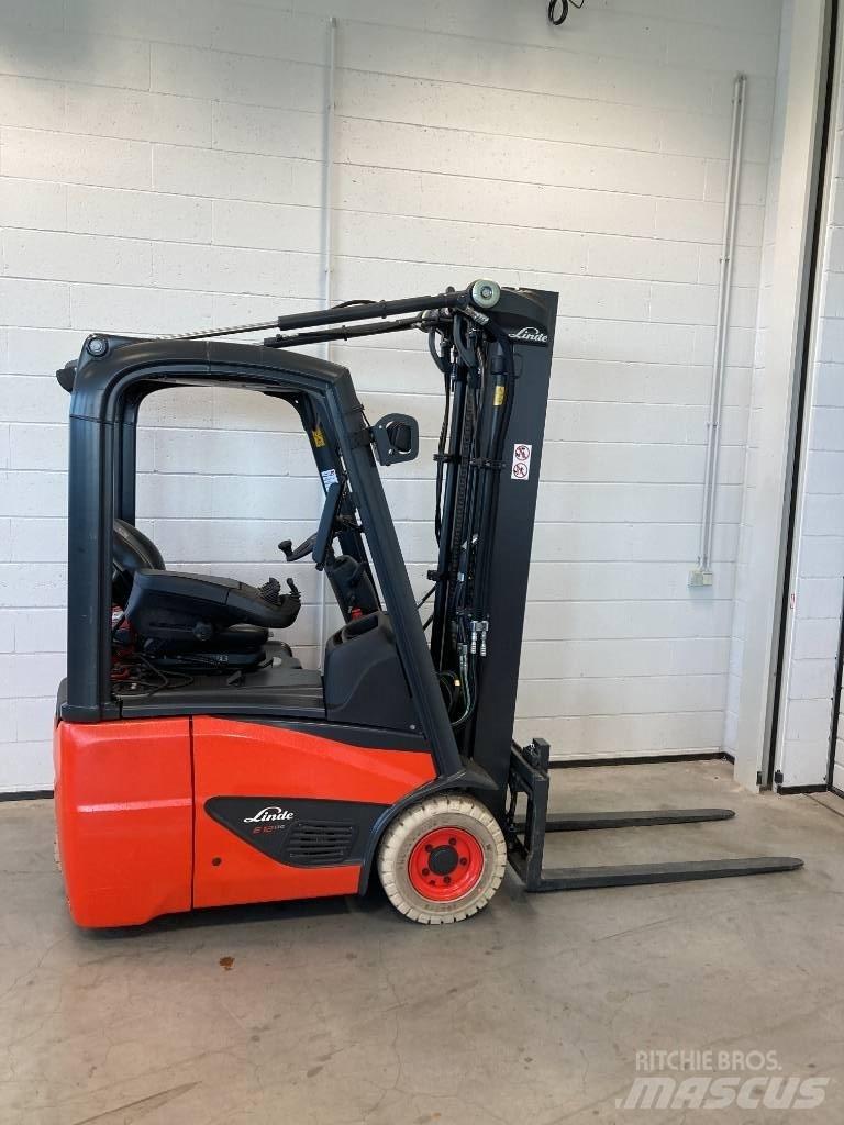 Linde E12/386 Akumulátorové vozíky