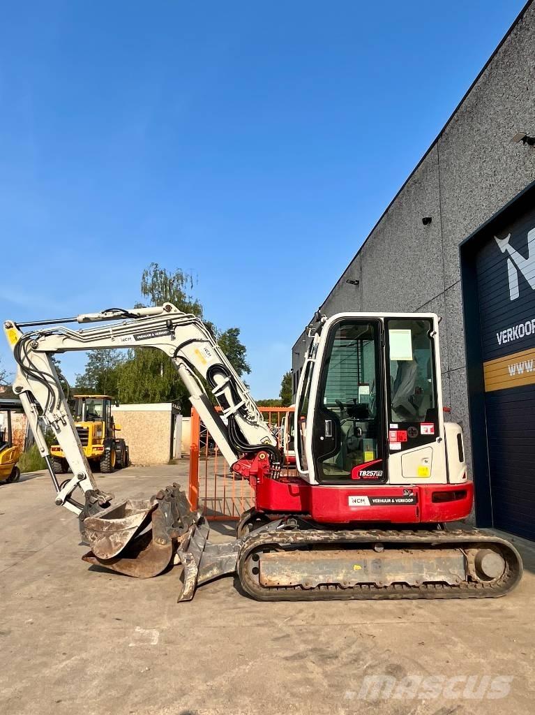 Takeuchi TB 257 FR Mini rýpadlá < 7t