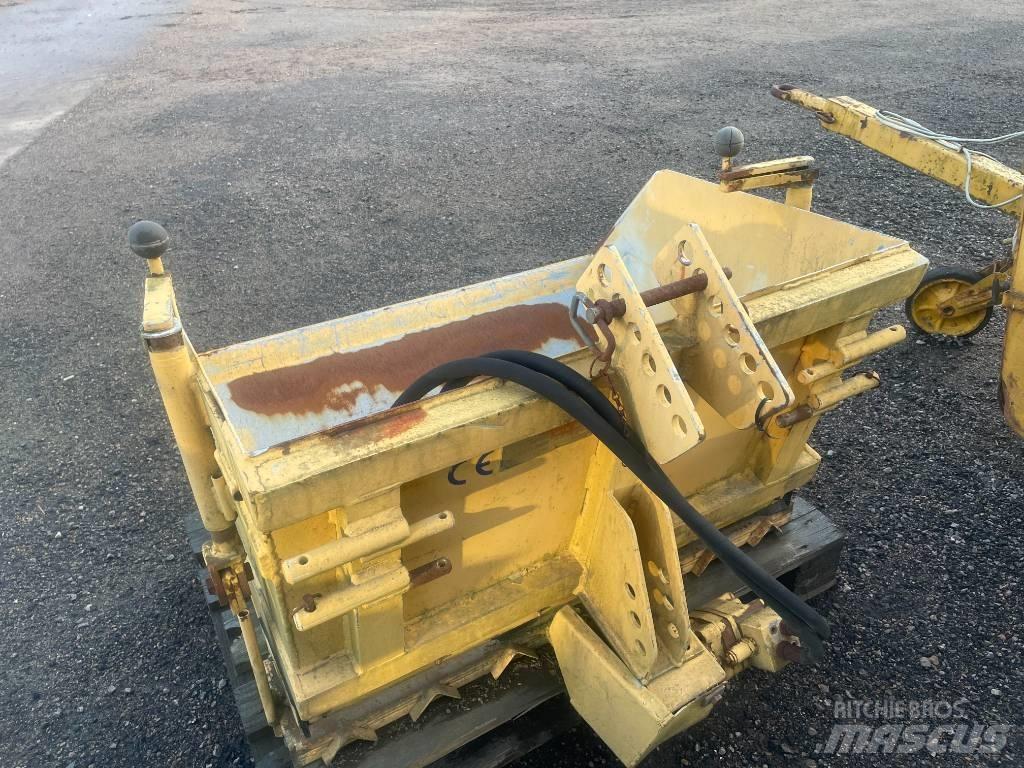Falköping S-3 Posýpače soli a piesku
