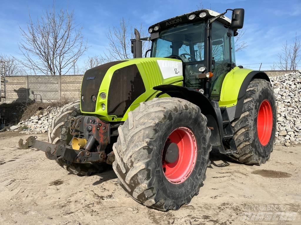 CLAAS Axion 850 Traktory