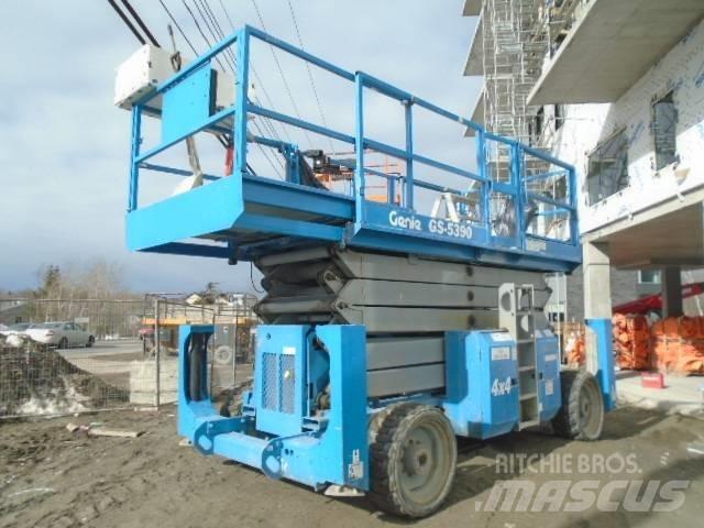 Genie GS 5390 Nožnicové zdvíhacie plošiny