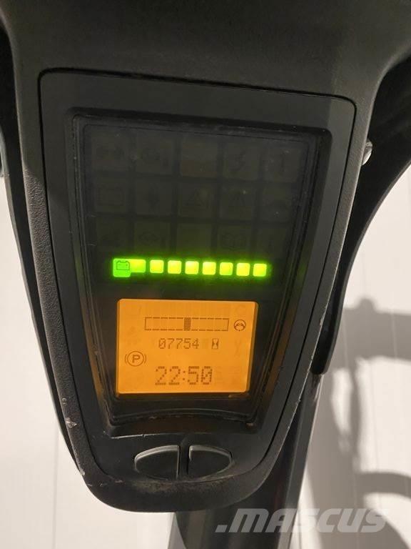 Linde E16C-02 Akumulátorové vozíky