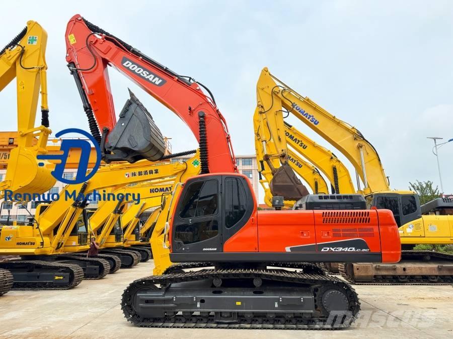 Doosan DX 340 Pásové rýpadlá